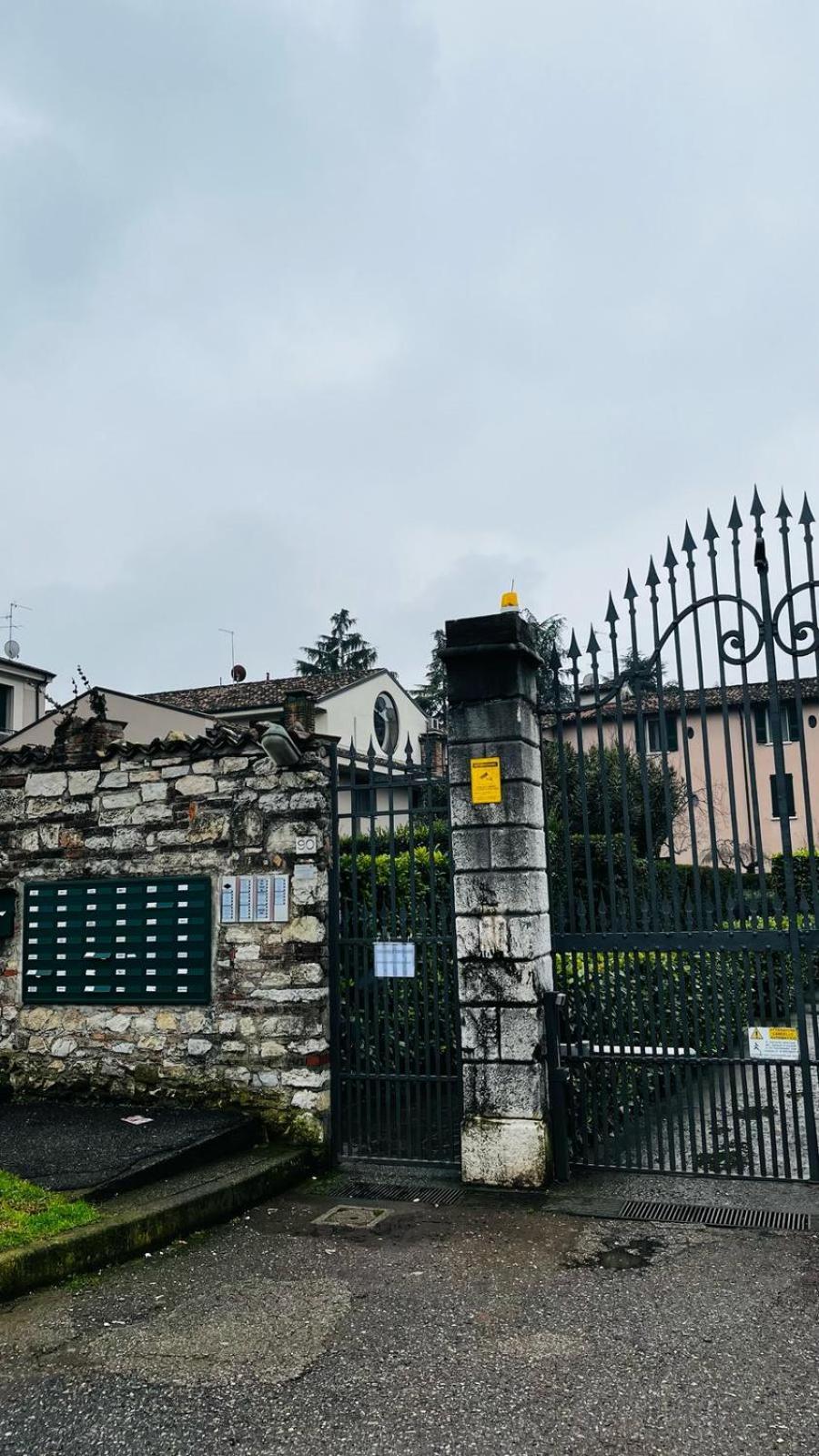 Apartamento White House Brescia Exterior foto